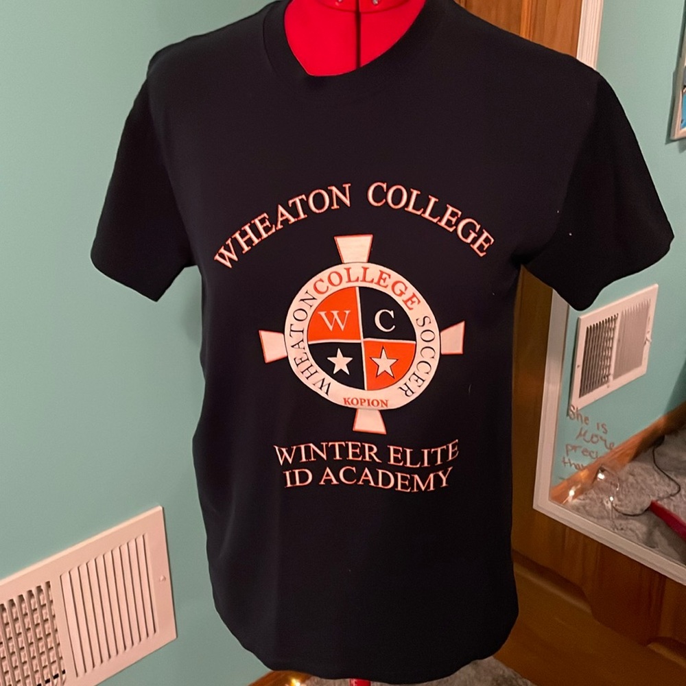 Wheaton College T-Shirt, Size Small